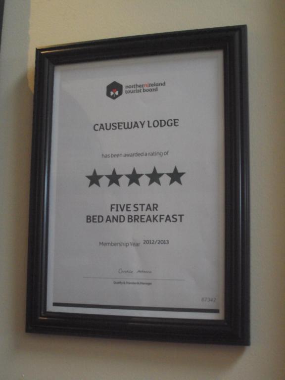 Causeway Lodge Bushmills Exterior foto